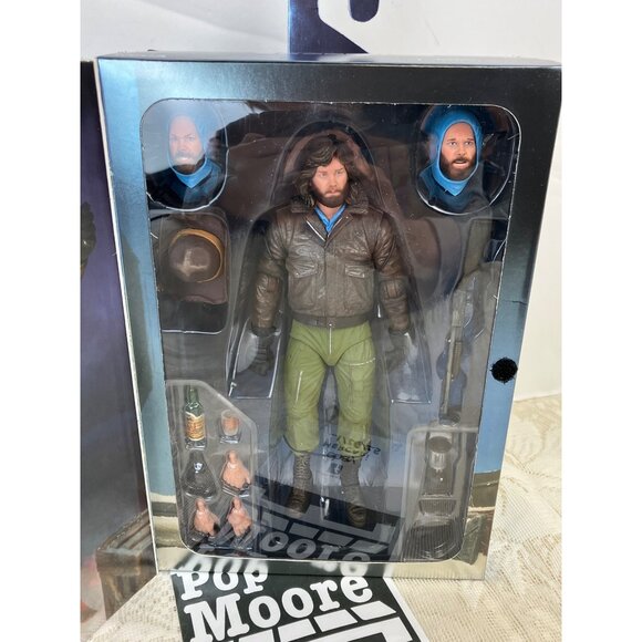 NECA The Thing Ultimate MacReady Action Figure Outpost 31 New With Box Defects - Picture 9 of 16